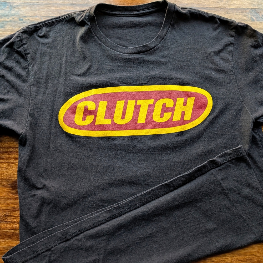🎸Clutch Band Signature T-shirt